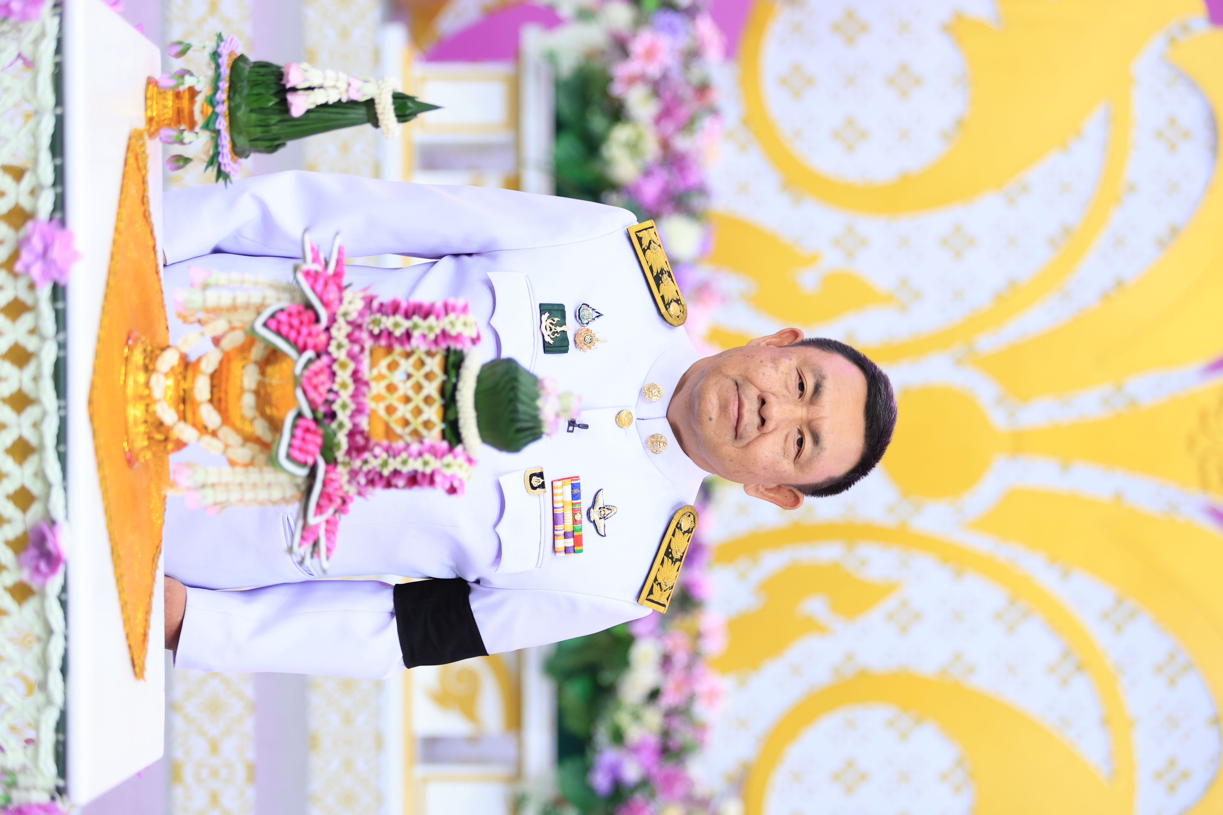 title - คณะผู้บริหาร ส.ป.ก. บันทึกเทปถวายพระพรชัยมงคล สมเด็จพระนางเจ้าสุทิดา พัชรสุธาพิมลลักษณ พระบรมราชินี เนื่องในโอกาสวันเฉลิมพระชนมพรรษา 48 พรรษา